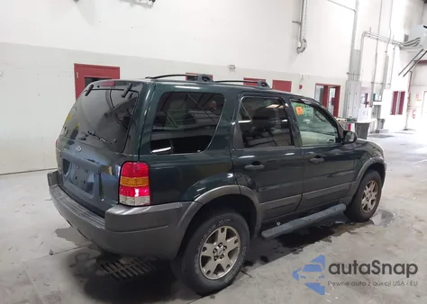 2004 Ford Escape Xlt z USA, uszkodzony, nr VIN 1FMYU93124KB40203